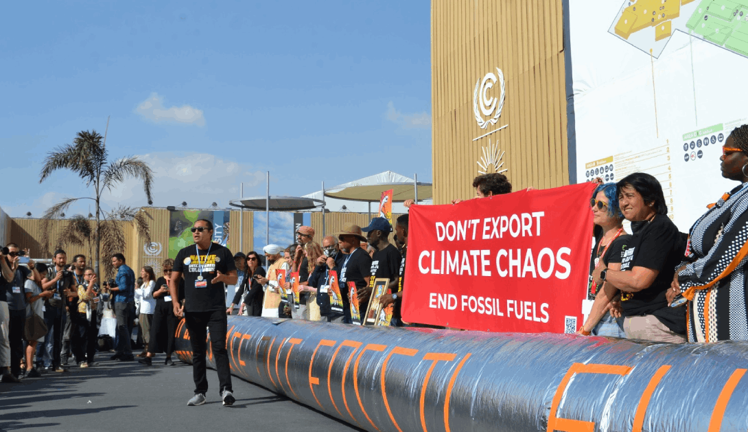 Ir a El lobby fósil socava aún más la posibilidad de incluir la justicia climática y los derechos humanos en los acuerdos del clima